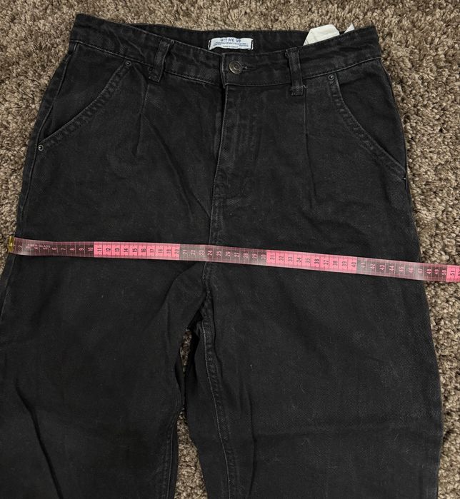 Черные стильные джинсы (бойфренды, бананы)