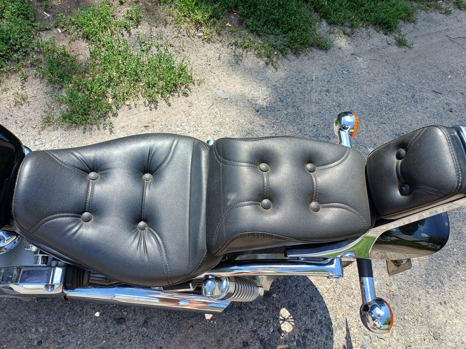 Мотоцикл круізер Suzuki Intruder 1400