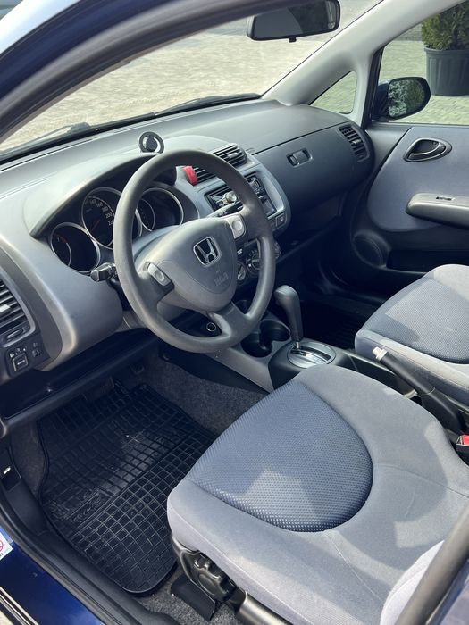 Honda JAZZ автомат