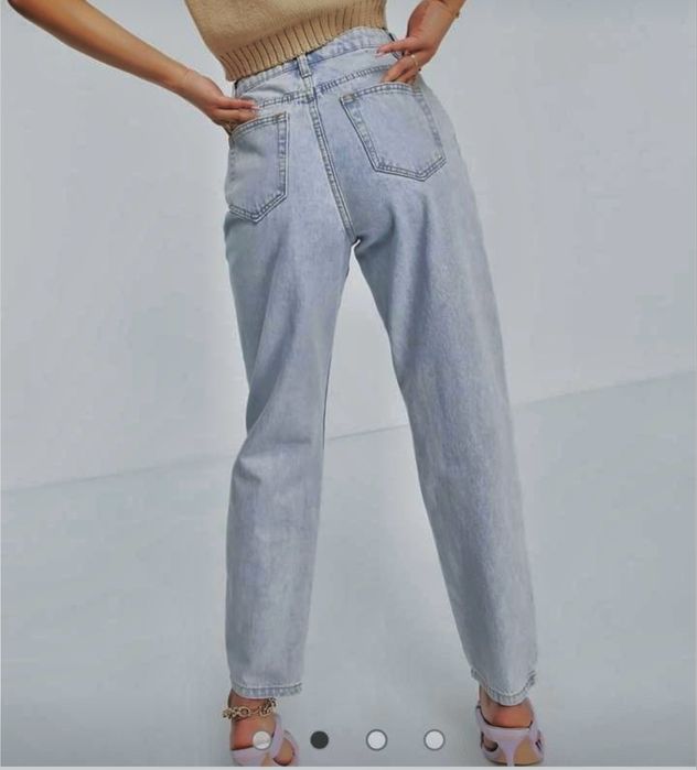 блакитні мом джинси з високою талією Missguided Petite Riot