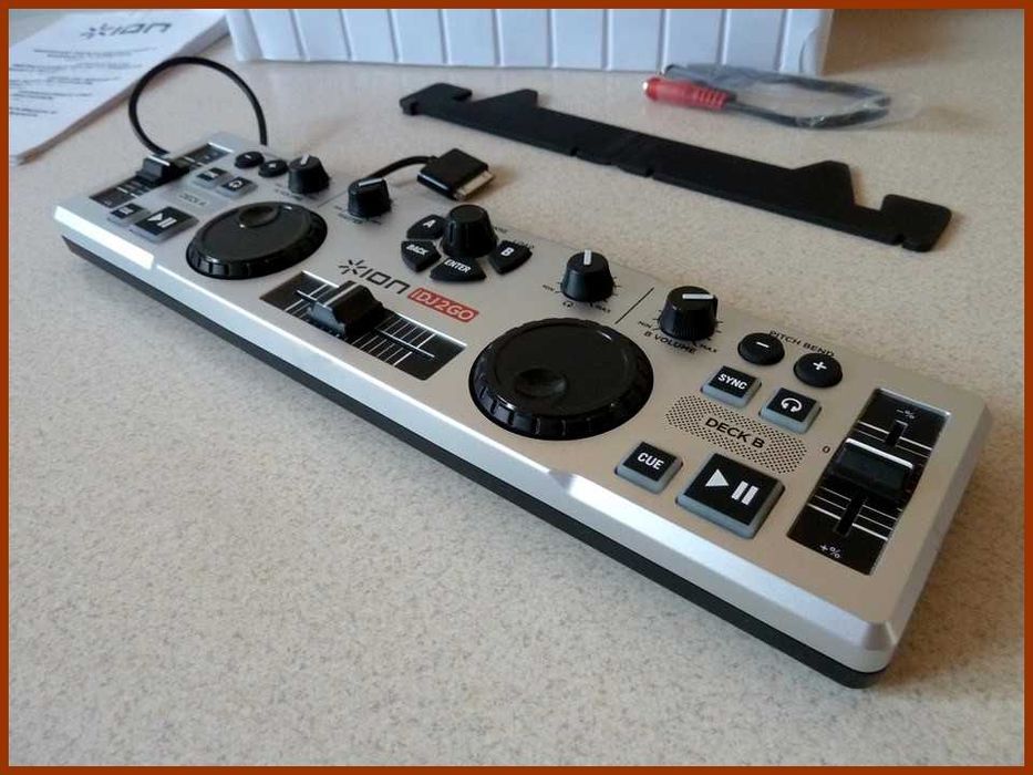 NOWY MIXER Muzyki pod smartphona - dla DJ-a.  iDJ2Go™System.