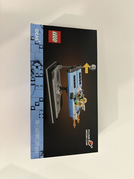 LEGO 40789 Flying Moon Car