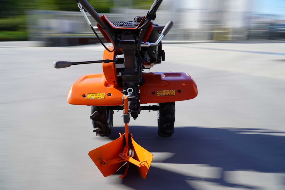 Aluguer de Motoenxada Husqvarna - O Vizinho