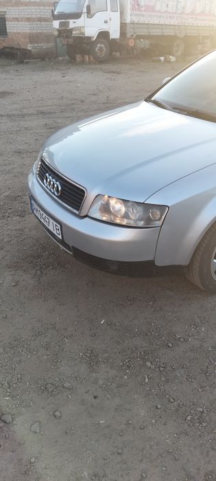 Продам Ауді А4 В6 2.5 тді.