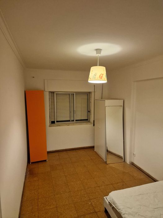 Quarto de casal cruz de pau