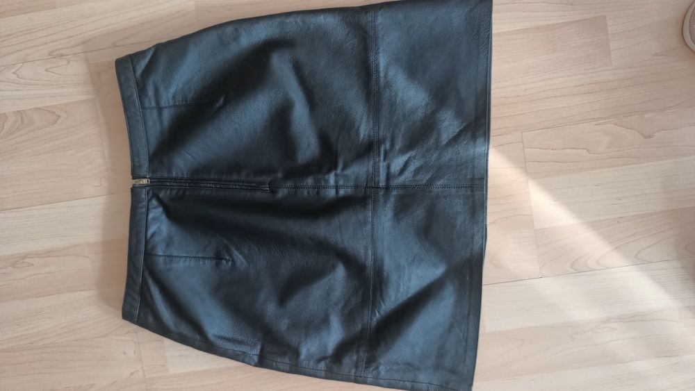 Spódnica mini że skóry