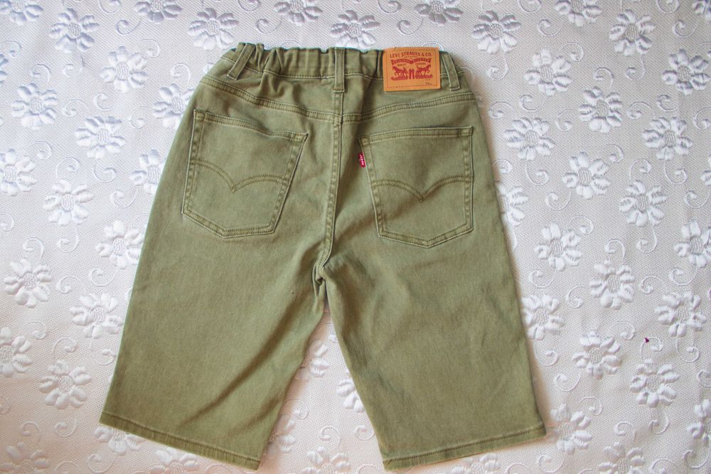 Шорти підліткові Levis розмір 16А