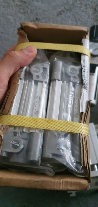 Cilindros e eletrovalvulas pneumáticas