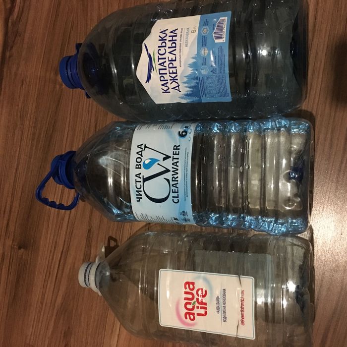 Баклажки из под воды 5-6литров бутылки бу