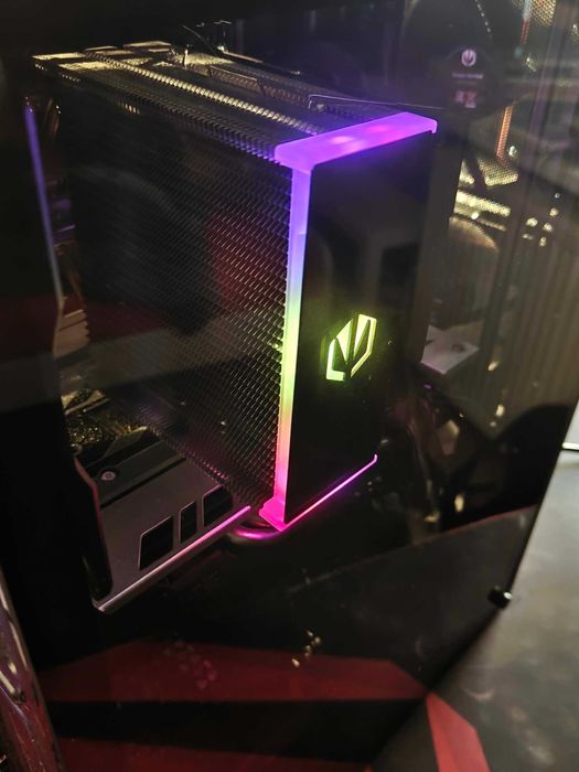 Komputer i3 10105f RX 580 8 gb 16 gb ram