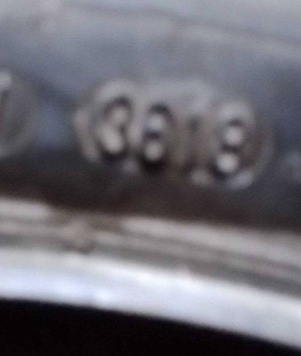 Продам резины 185\65\15 и 195\55\15 + Колпаки