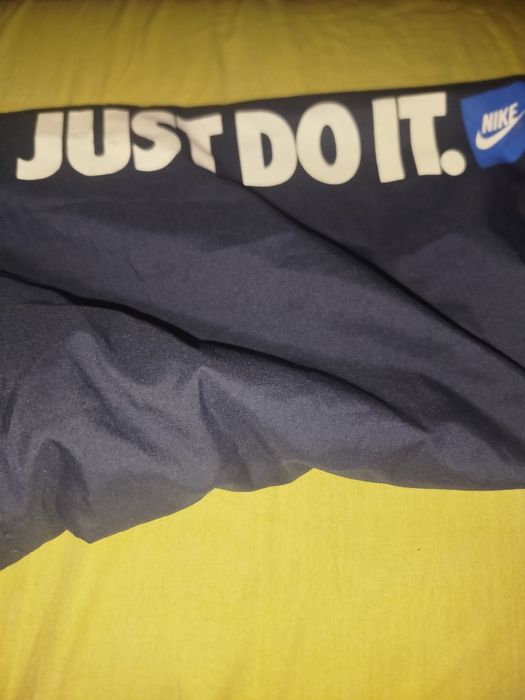 Nowe spodnie sportowe Nike Just do it