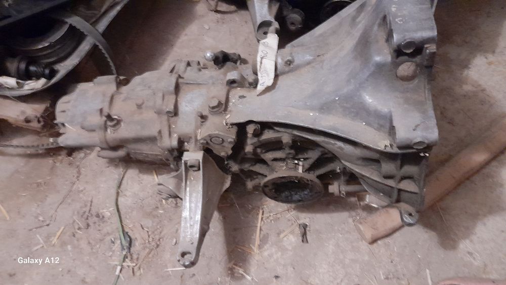 КПП Ауди 100 с2,с3 (2.2 )бензин, дизель