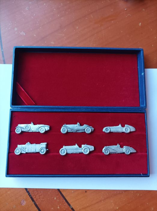 Modele Alfa Romeo srebro 800