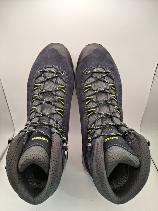 Buty trekingowe LOWA unisex 42 GORE-TEX vibram