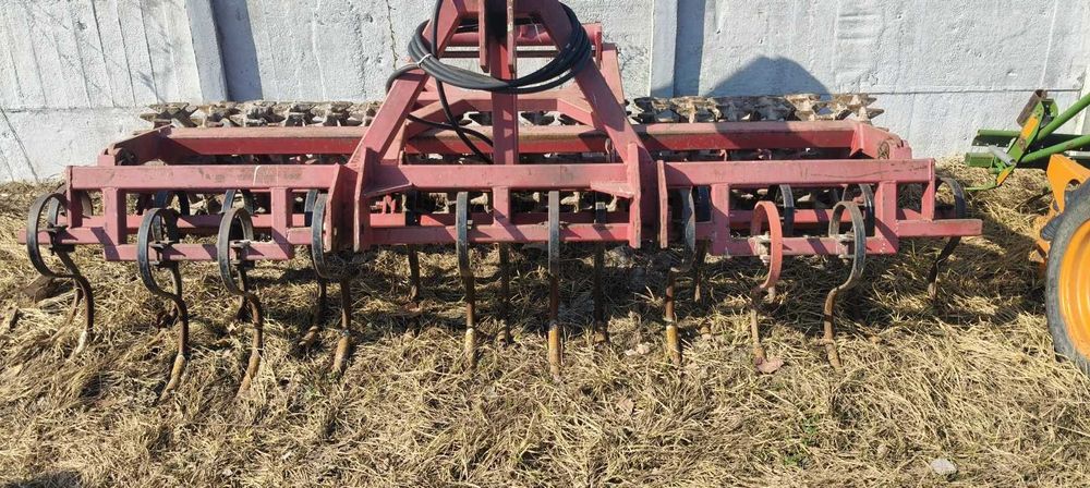 Продам предпосівний культиватор 3м
