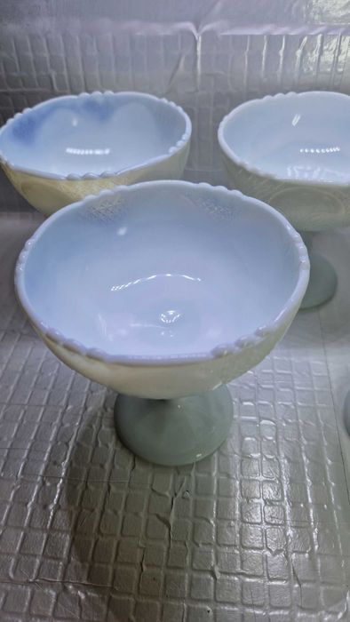 4 Pucharki/ Cukiernice HUTA SZKŁA ZĄBKOWICE