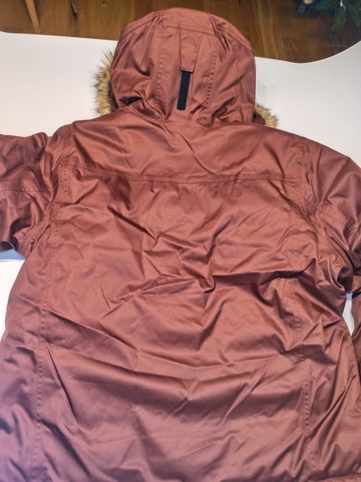 Wodoodporna kurtka puchowa