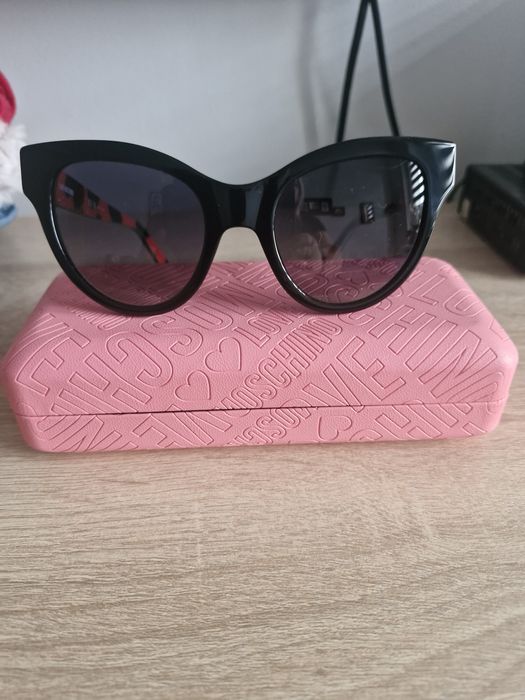 Okulary przeciwsłoneczne LOVE Moschino