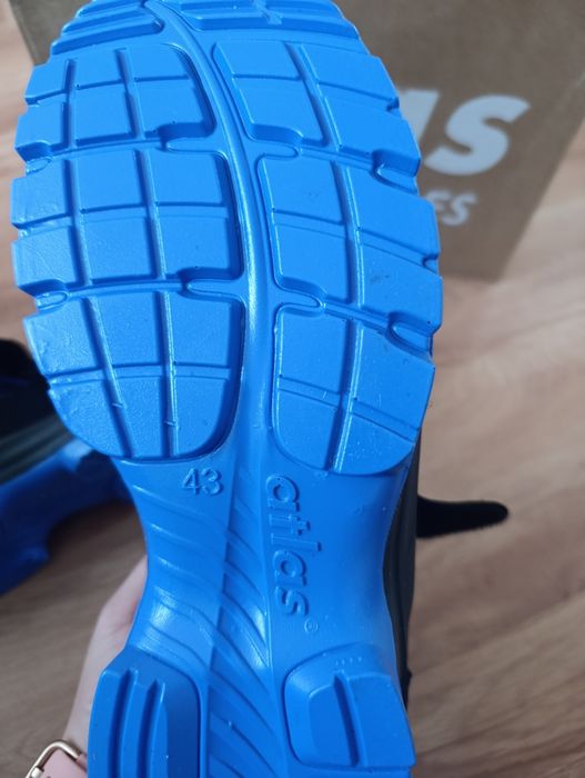 Buty/sandały robocze