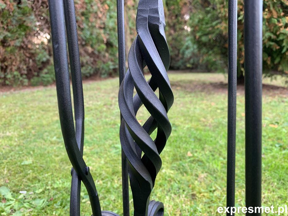 RĘCZNIE KUTY ZESTAW KOMINKOWY 5 elementów  do kominka grila pieca Kowa