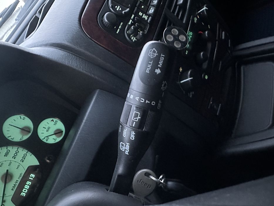 Jeep Grand Cherokee 2003