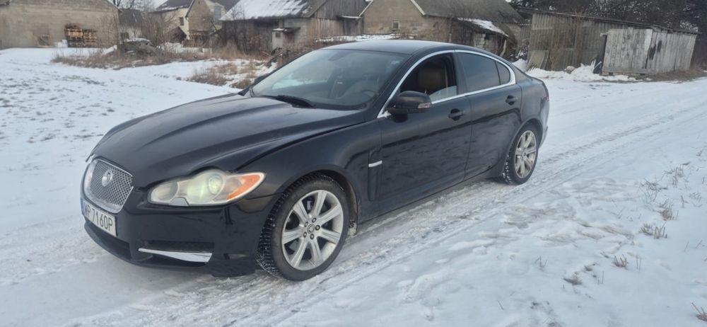 jaguar xf 2.7 czarny