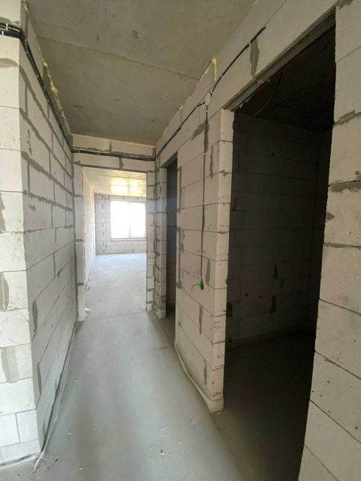 Продаж 1 к квартири 78 м.кв. на вул. Костянтина Василенка 4561