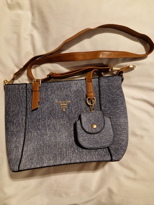 Torebka schopperka Prada nowa - kolor granatowy jeans