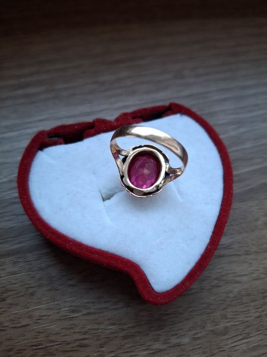 Pierścionek złoty próba 585 koszyczek