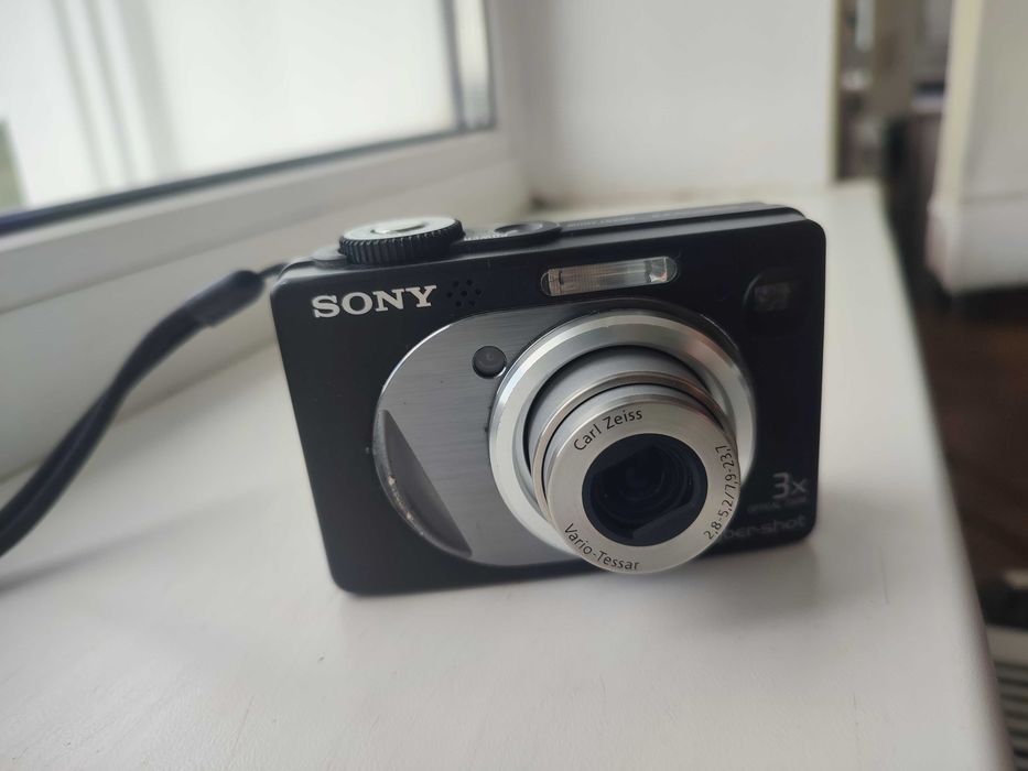 Фотоапарат Sony DSC-W12  під відновлення/ запчастини