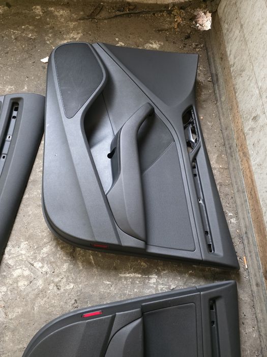 Boczki drzwi Tapicerka Audi A3 8V Sportback komplet