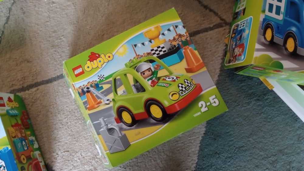 LEGO Duplo auto wyścigowe