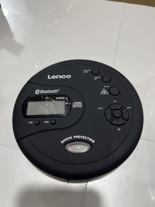 Портативний CD поеєр Lenko CD-300 BK