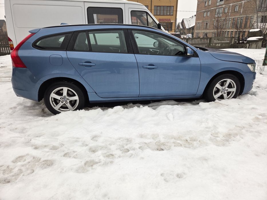 Розборка вольво v60 s60 запчастини в60 с60