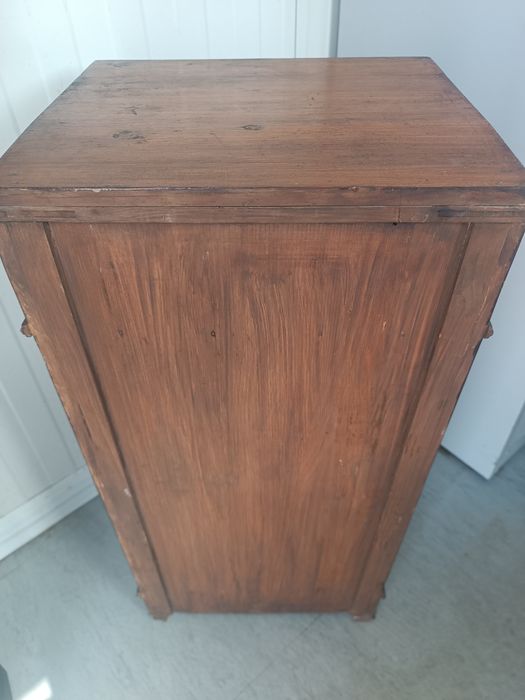 Mesa de cabeceira madeira