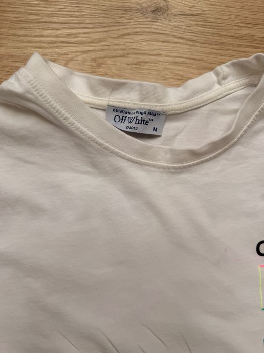 T- shirt , podkoszulek Off White ,biały  z nadrukiem rozmiar M