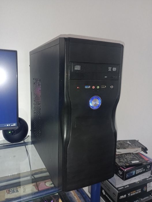 Computador gamer / trabalho pesado  com placa gráfica de 8gb