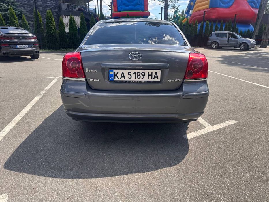 Тойота авенсіс т25