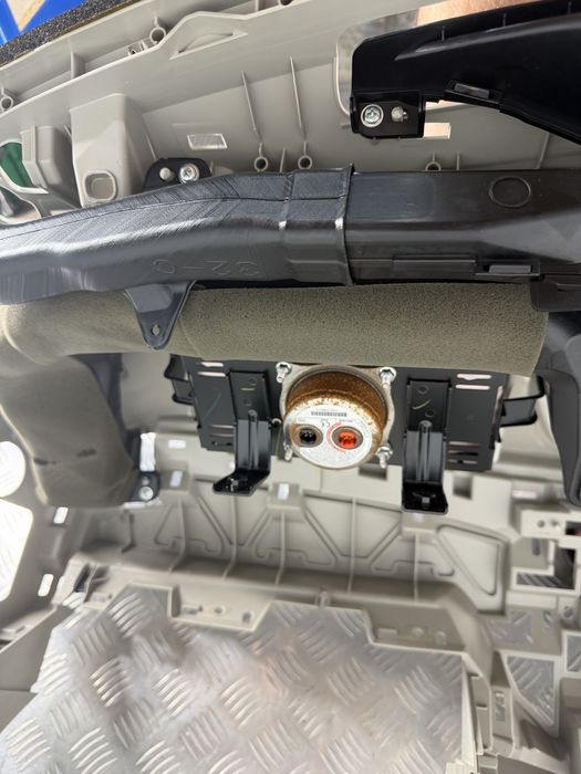 Б/У торпеда з Airbag подушкою безпеки Нісан Рог Спорт Nissan Rogue Sport 2017-2019 оригінал