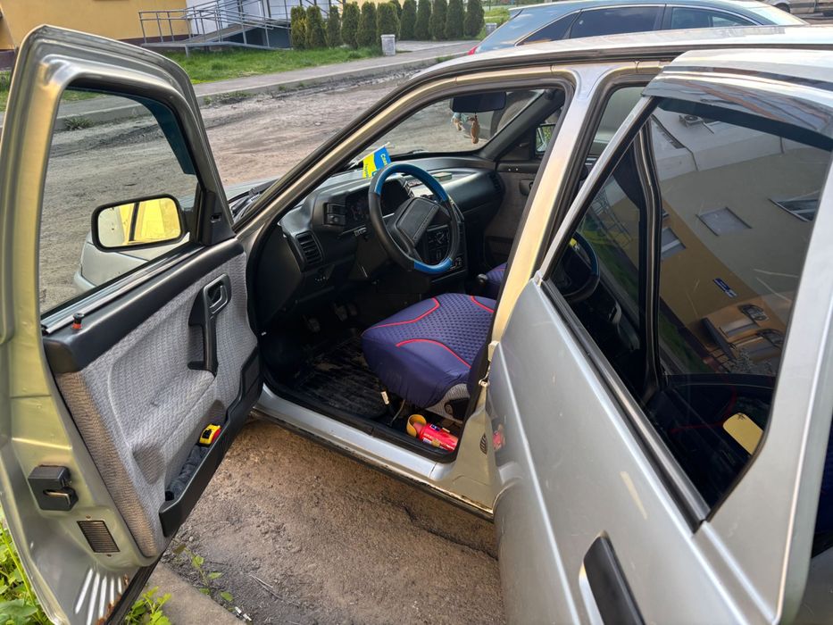 Легкові автомобілі