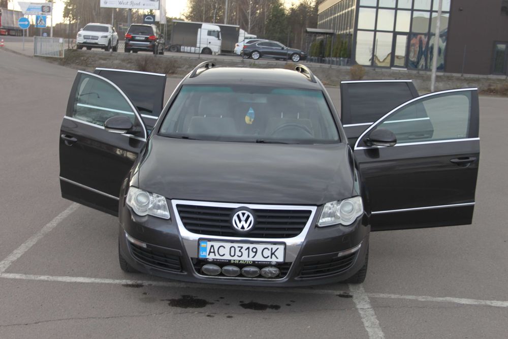 Продам автомобіль Volkswagen Passat B6