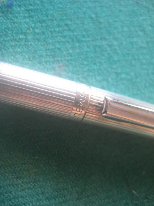 caneta de prata COLUMBUS