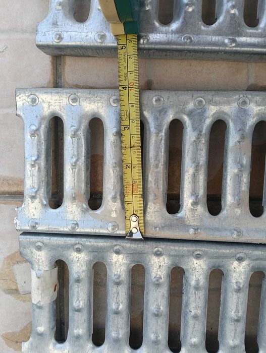 3,45 MT de Caleiras de aço galvanizado 10cm novas