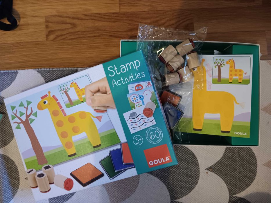 tapete  / puzzle / jogos - criança