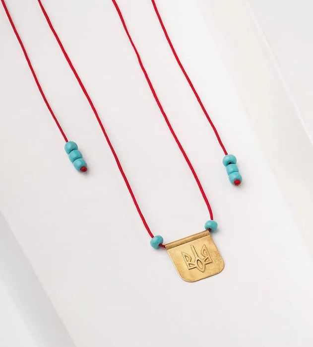 GUSH підвіс на червоній нитці Тризуб