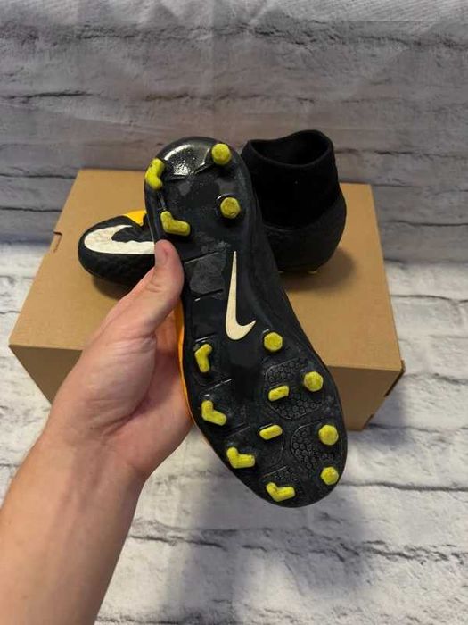 Pomarańczowo czarne Nike Hypervenom Phelon 3 FG - 37.5