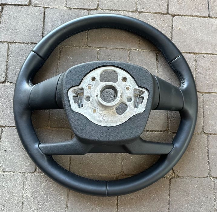 Руль, кермо Audi A6 C8