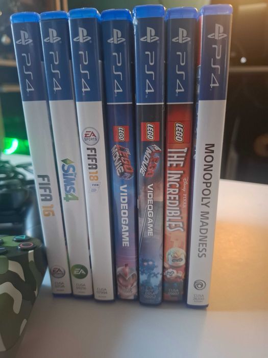 Konsola PS4 Sony PlayStation 4 Slim 500GB 2 pady 7 gier - Stan idealny