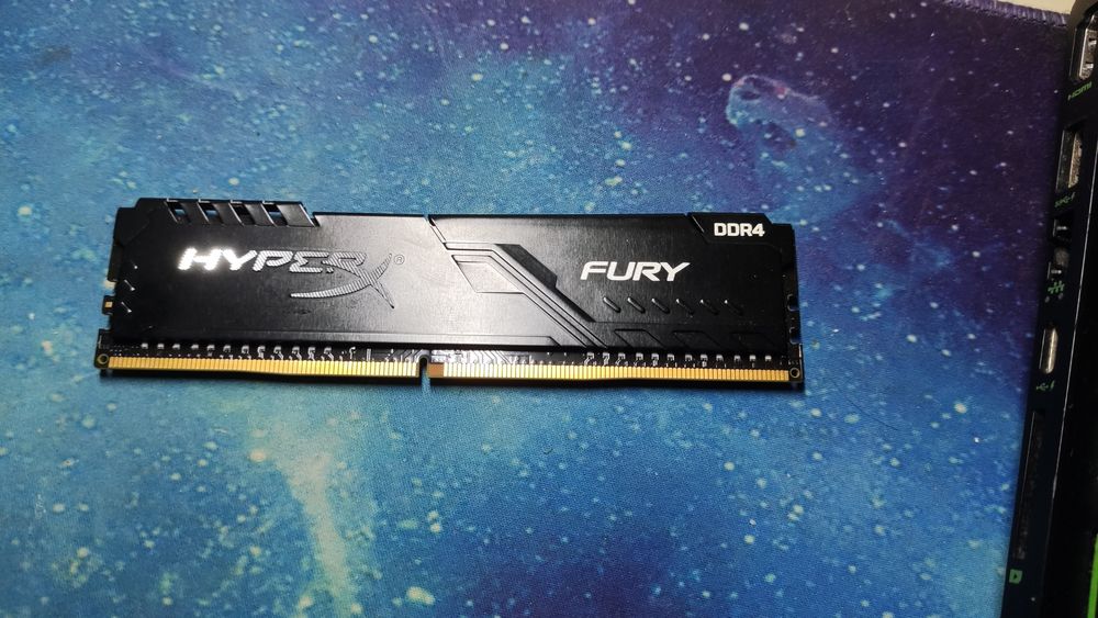 Оперативна пам'ять DDR4 3200MHz 8Gb HyperX Fury